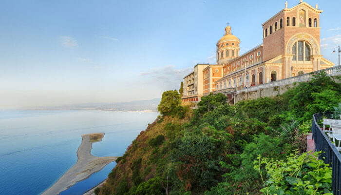 Tindari e Riserva Naturale Laghetti di Marinello